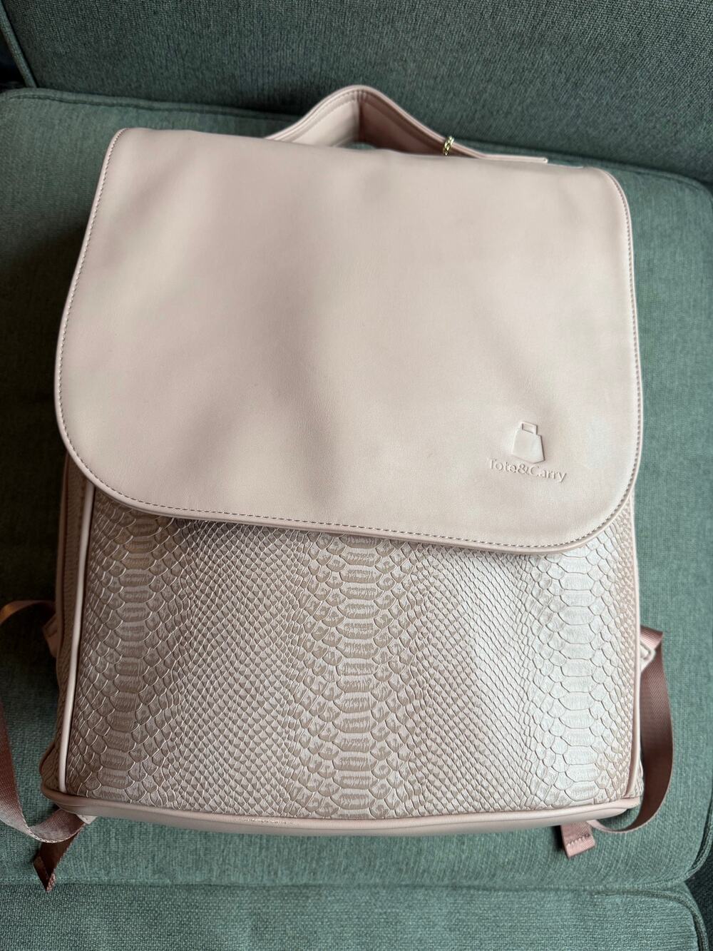 Tote & Carry Signature Weekender Backpack in Pink